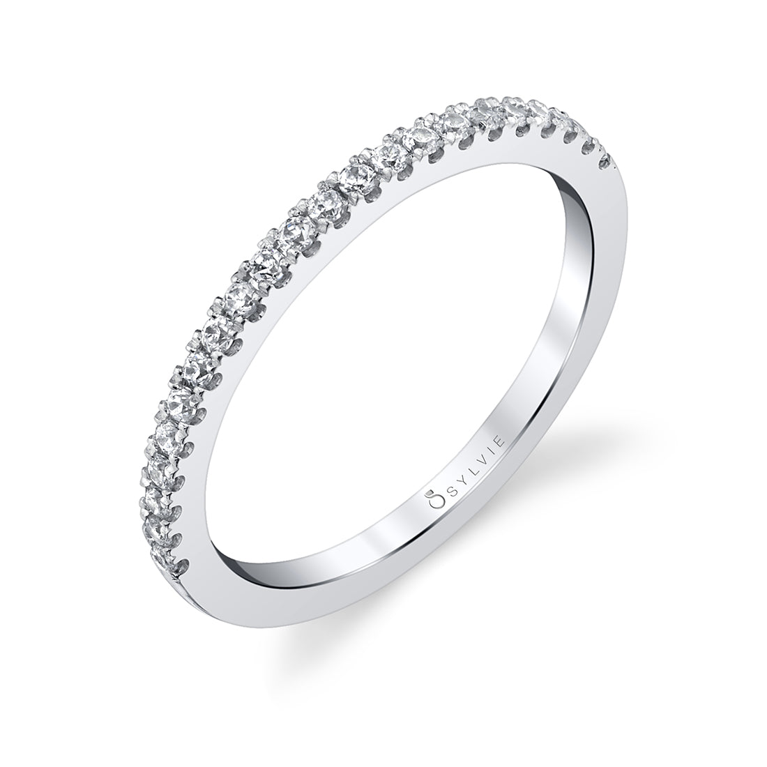 (14K White) Classic Diamond Wedding Band - Aurore