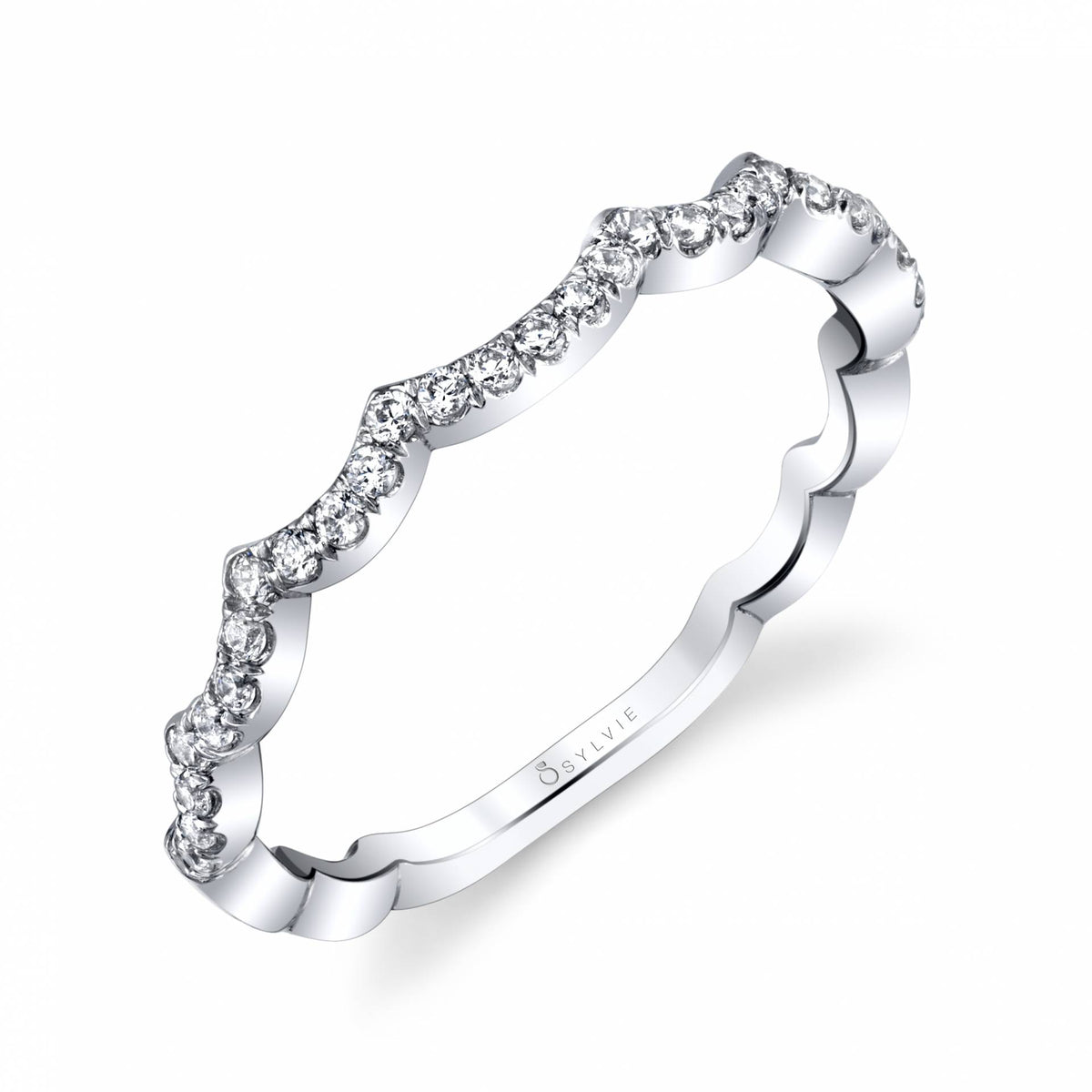 (Platinum White) Curved Wedding Band