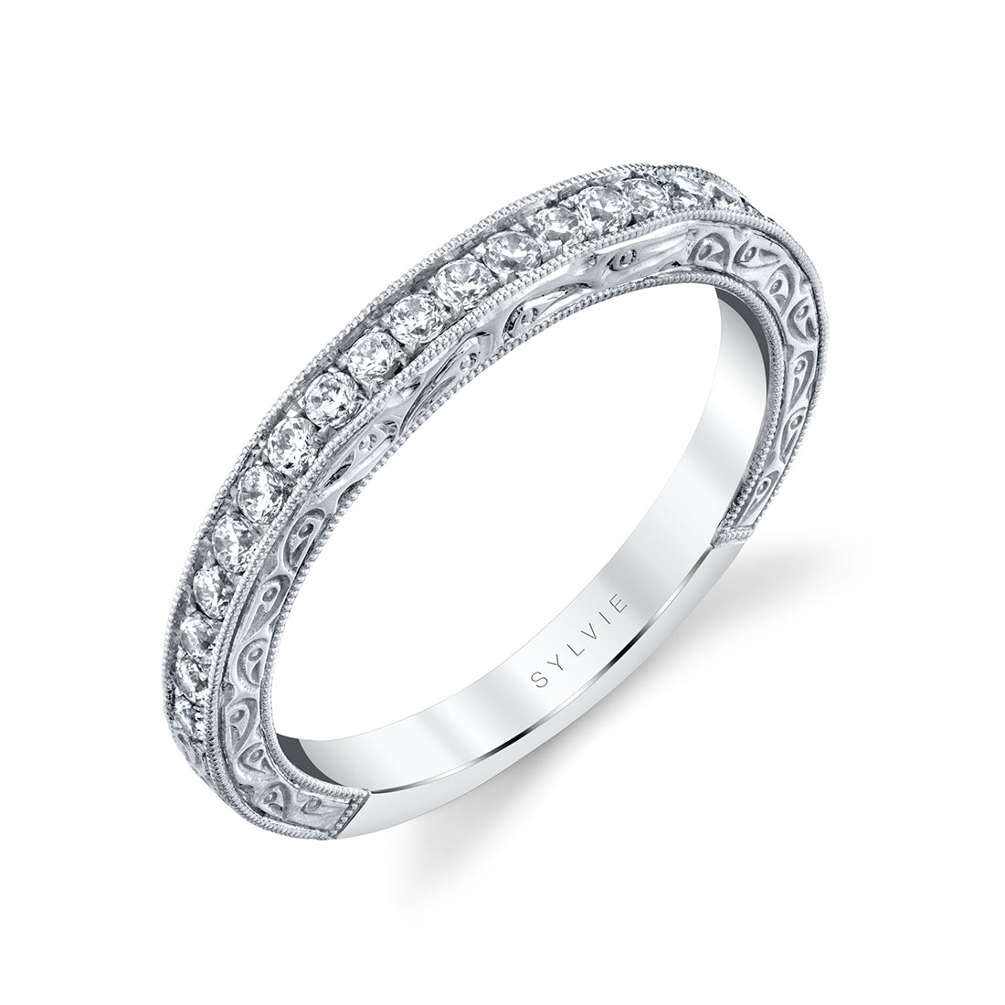 (18K White) Engraved Wedding Band