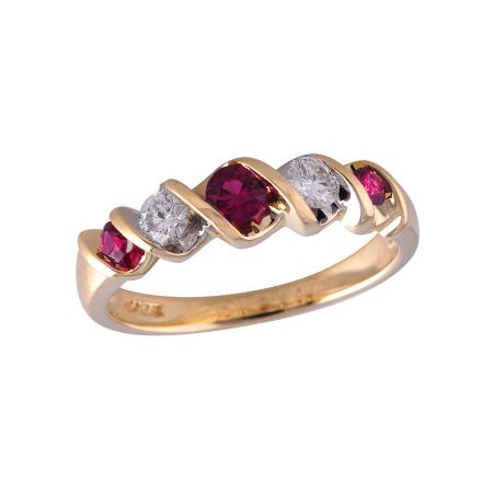 14KT Gold Ladies Ruby Wedding Ring