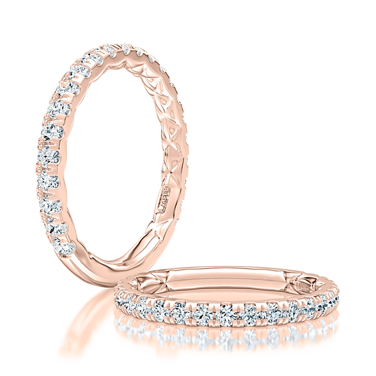Pavé Diamond Wedding Band [MR2008Q/40]