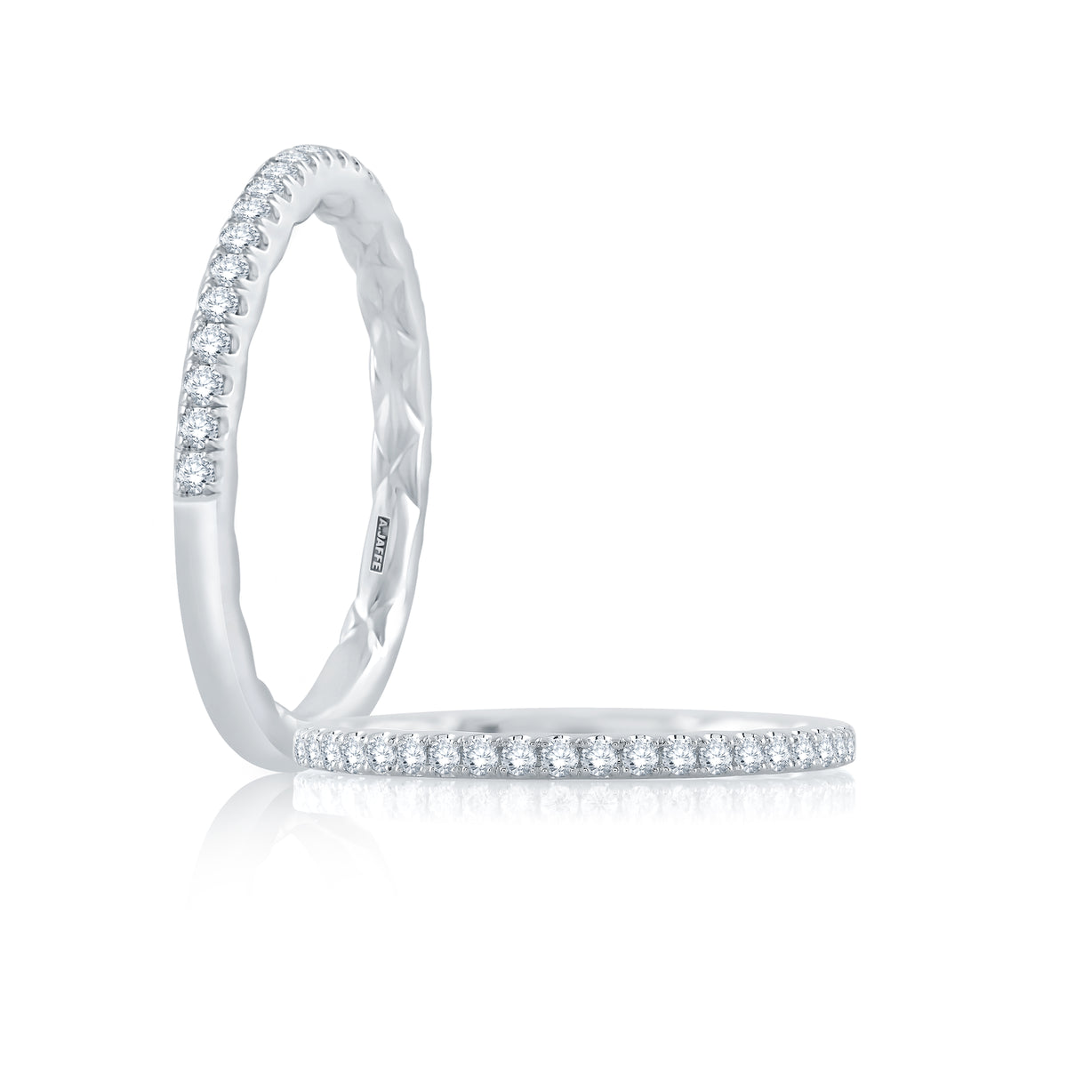 Pavé Diamond Wedding Band [MR2029Q/18]