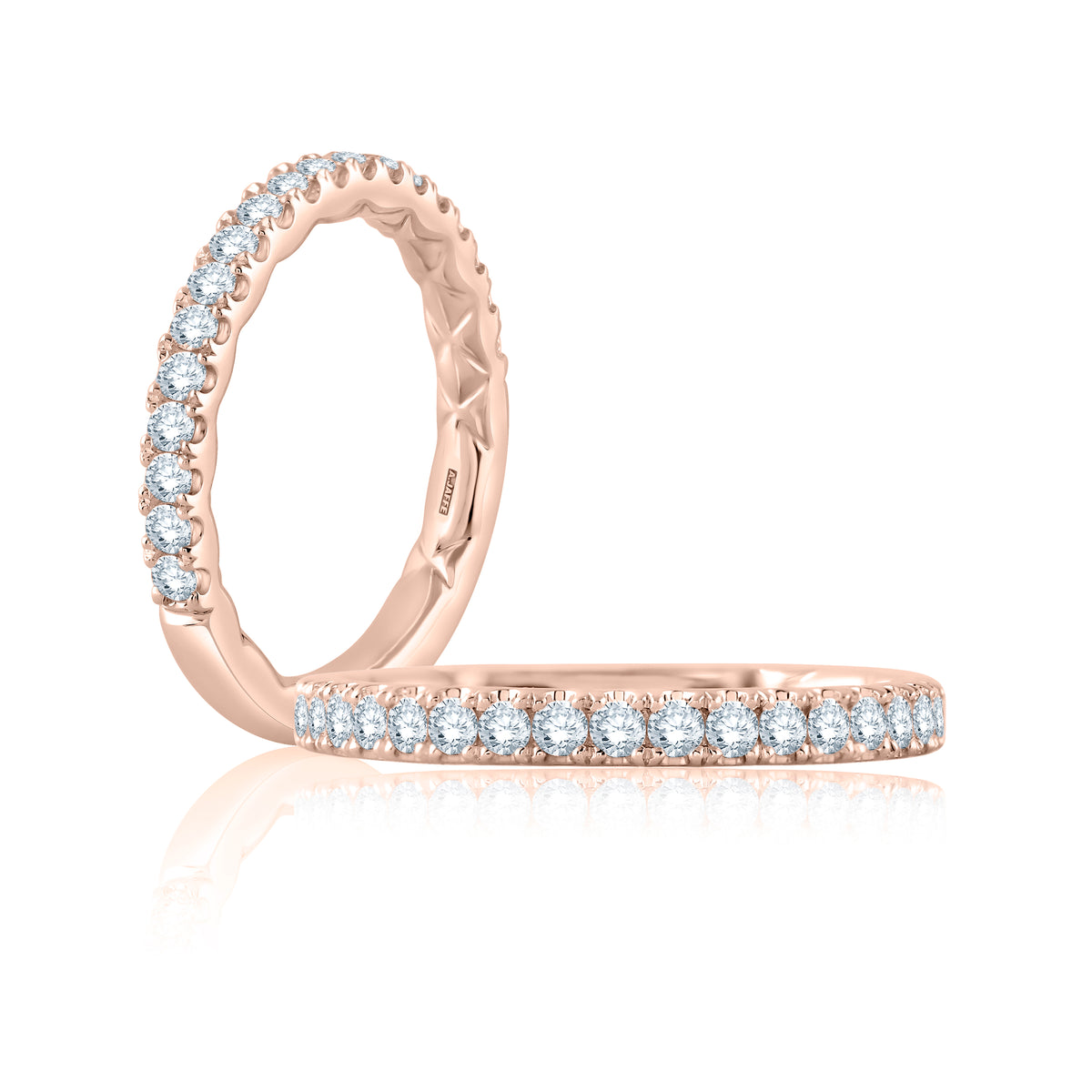 Pavé Diamond Wedding Band [MR2141Q/30]