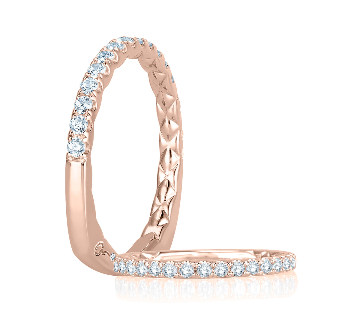 Pavé Diamond Wedding Band [MRS755Q/31]