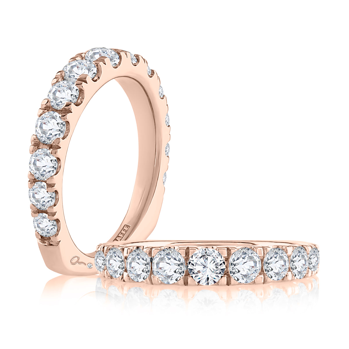 Pavé Diamond Wedding Band [MRSRD2361/127]