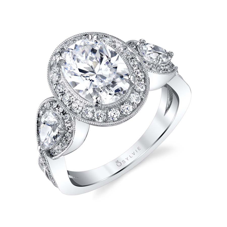 (Gallery) Zara - Three Stone Oval Engagement Ring