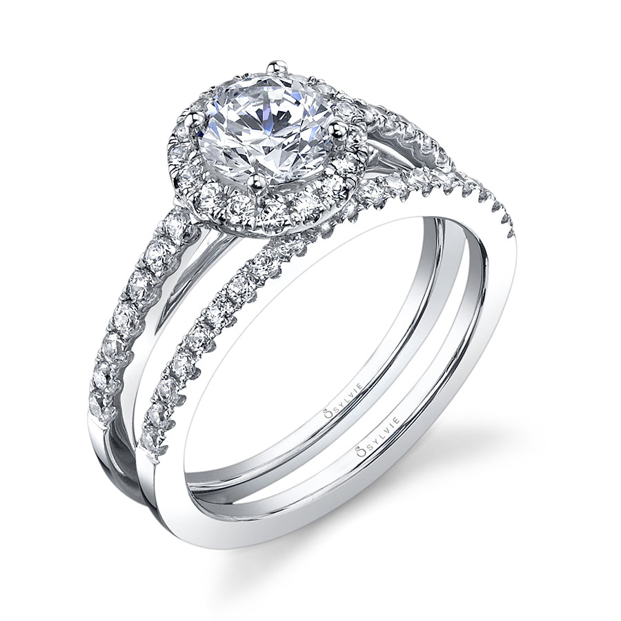 (Platinum White) Classic Halo Engagement Ring