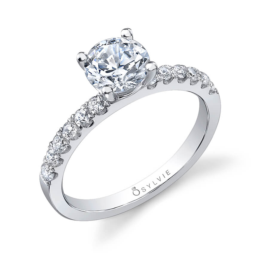 Lyna - Round Solitaire Engagement Ring