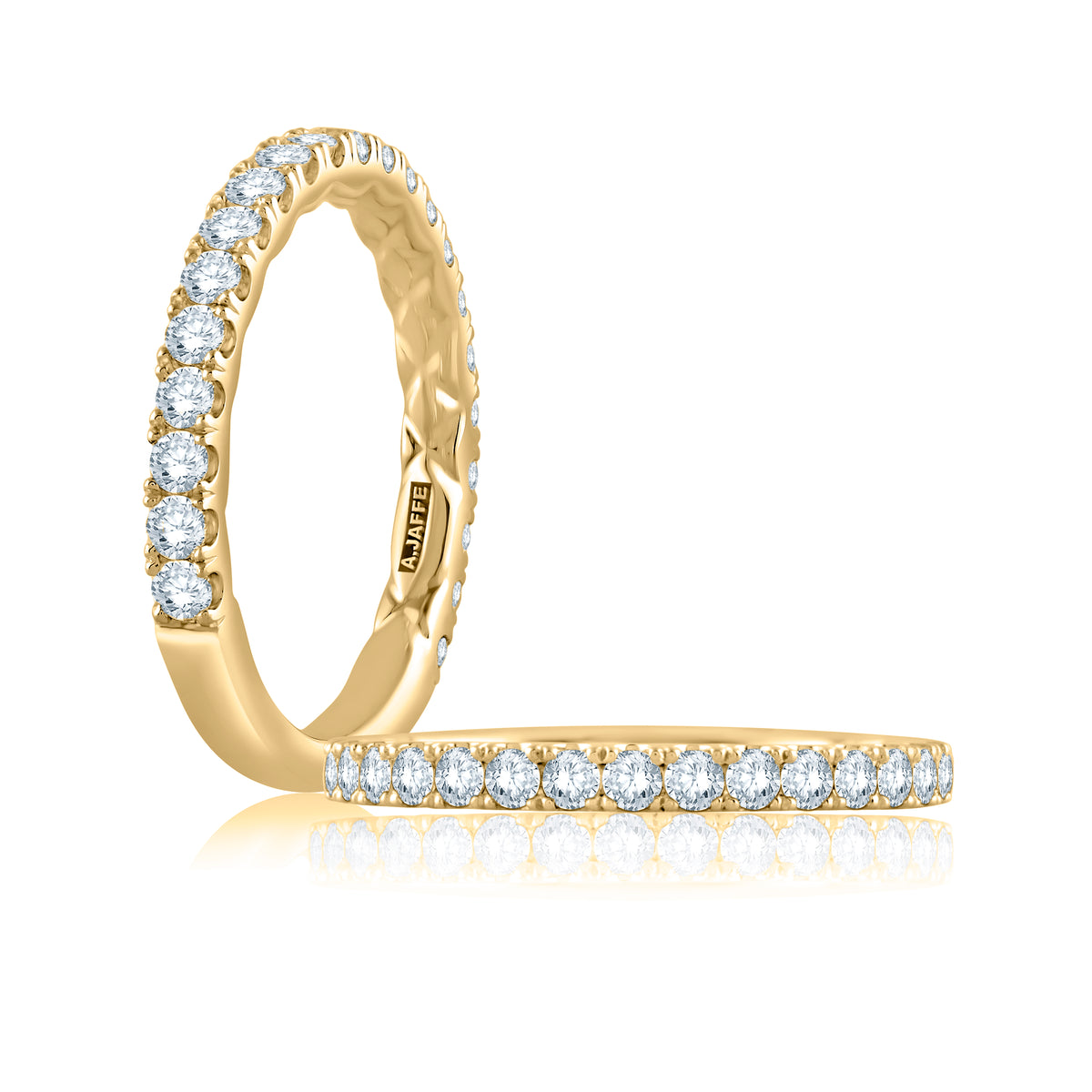 Pavé Diamond Wedding Band [WR1024QT/110]