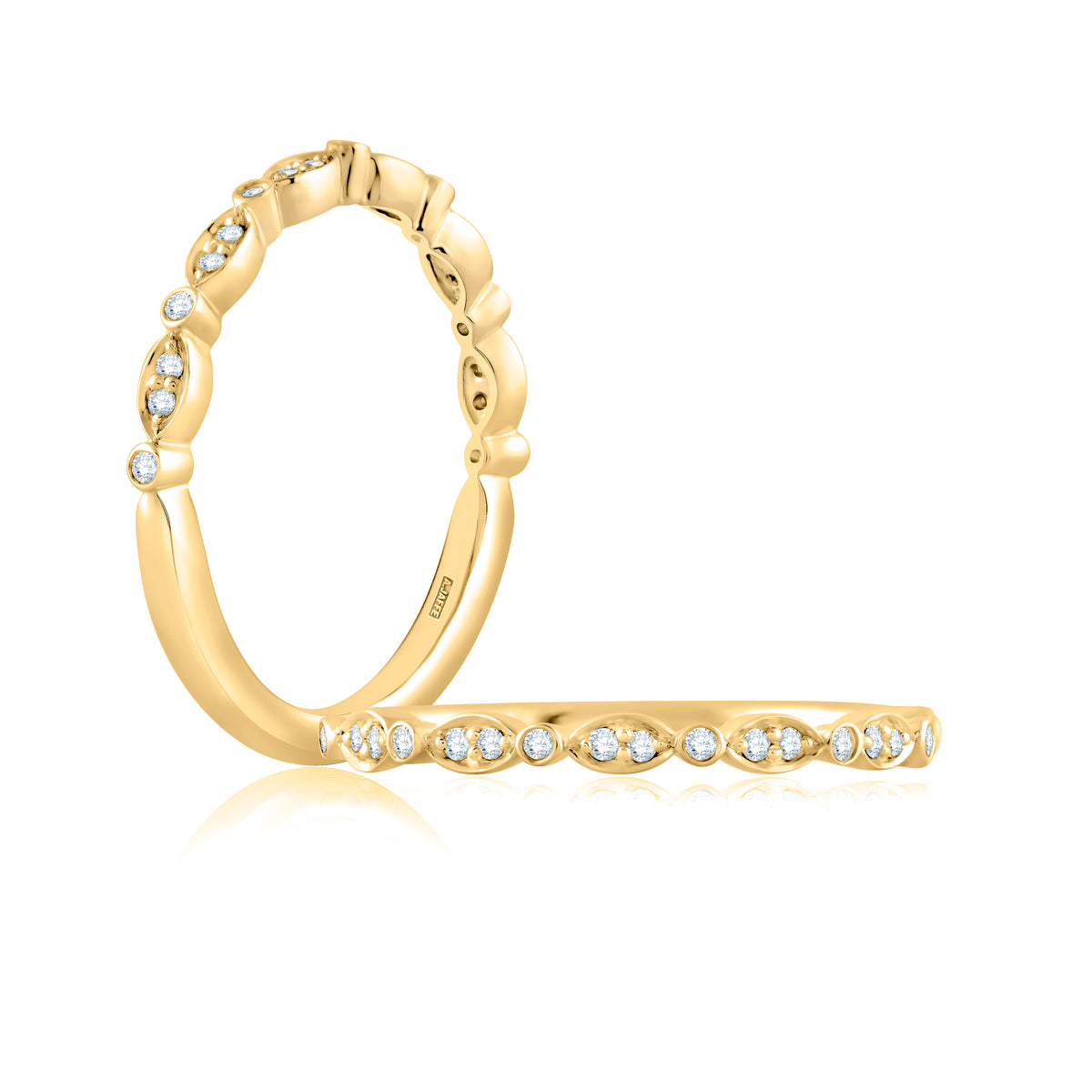 Pavé Diamond Wedding Band [WR1055/10]