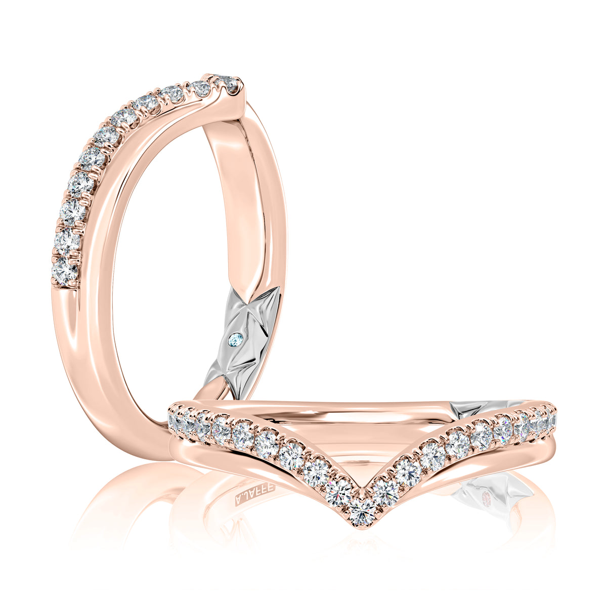 Curved Diamond Wedding Band [WRC1528LH/26]