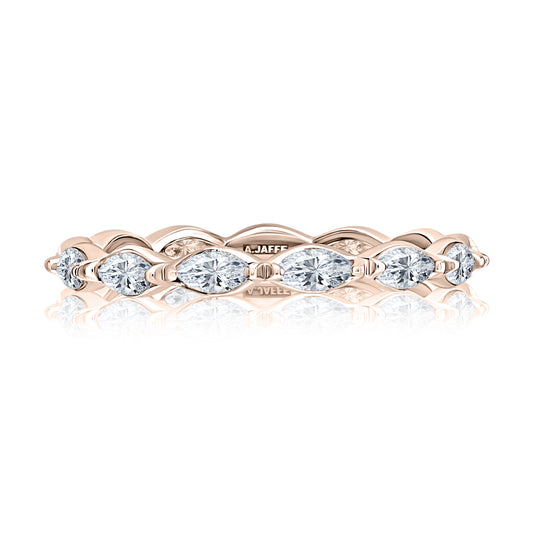 Single Shared Prong Diamond Wedding Band [WRMQB1208BE/124]