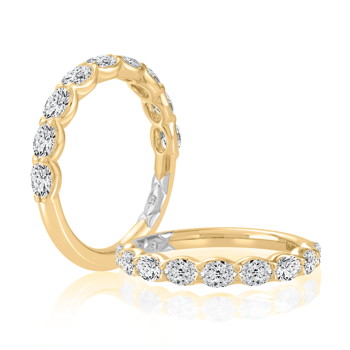 Diamond Wedding Band [WROVB1211LH/86]